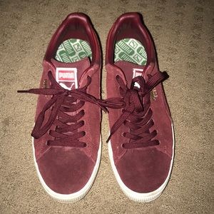 Lightly worn maroon pumas